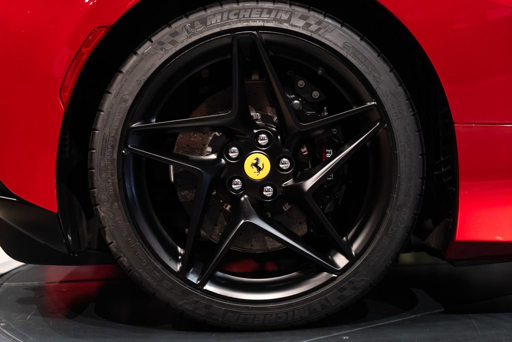 Certified 2023 Ferrari F8 Tributo RWD image 15