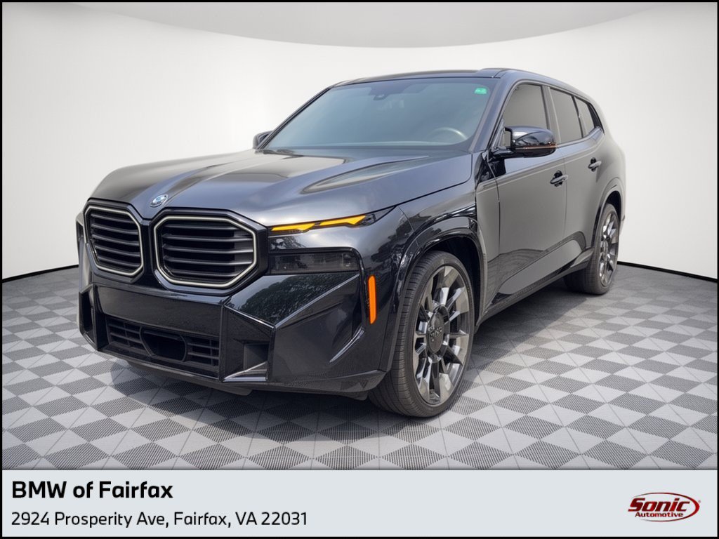 Used 2023 BMW XM AWD/4WD image 1