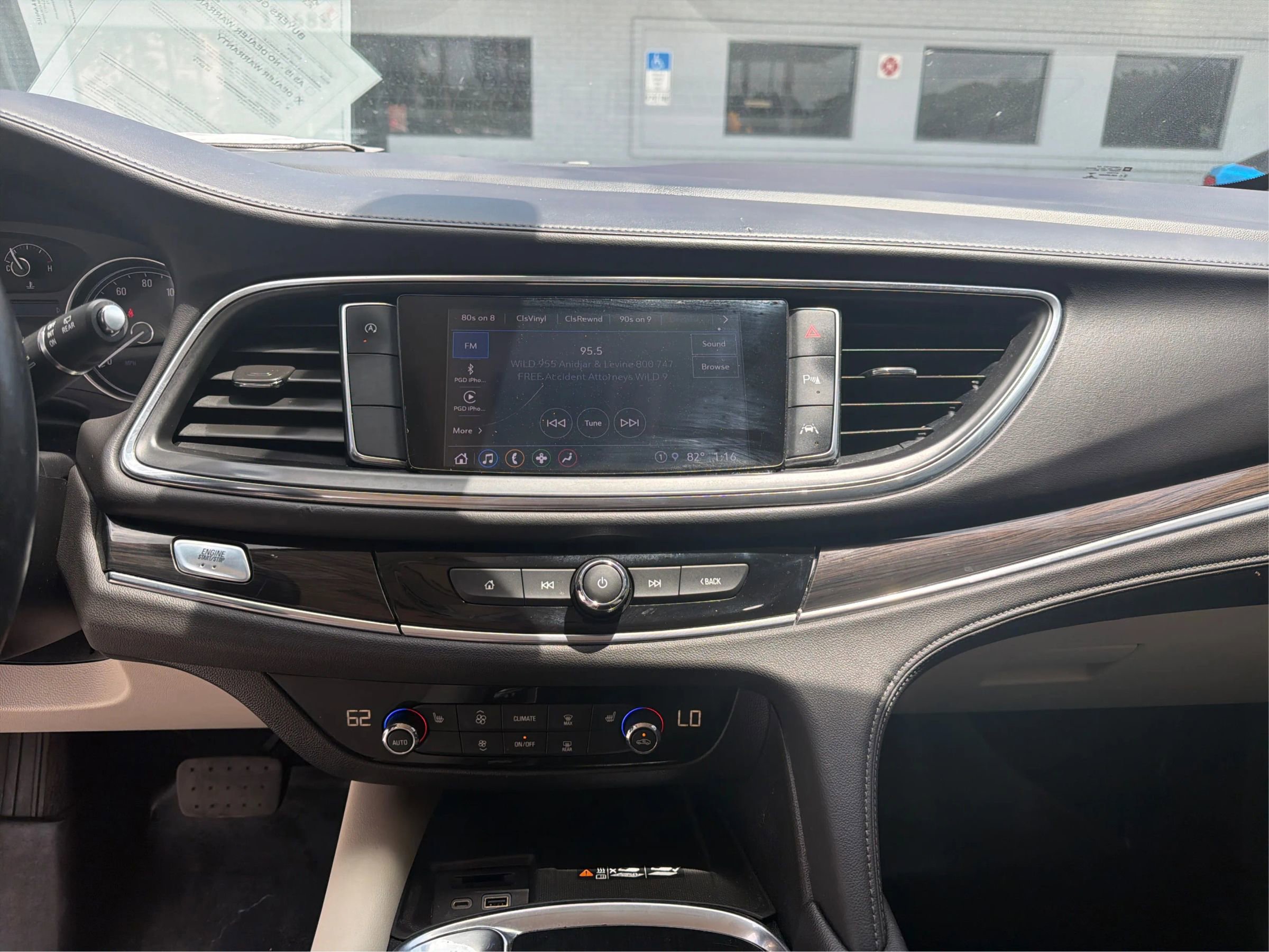 Used 2022 Buick Enclave Essence w/ Experience Buick Package FWD image 14