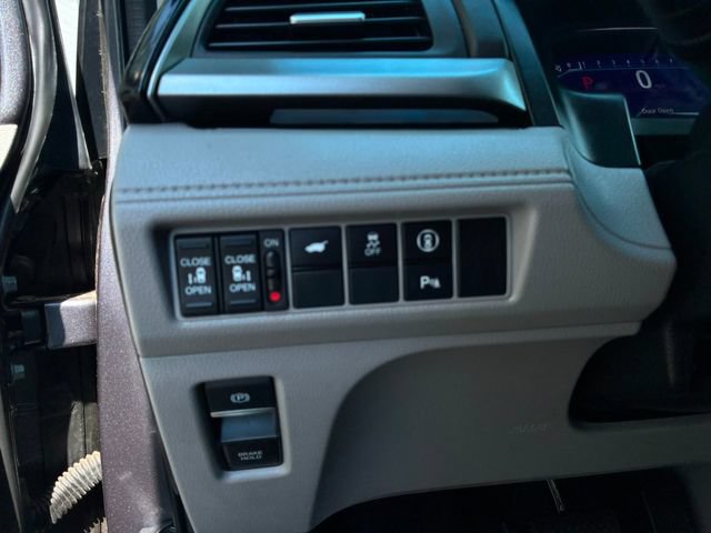 Used 2022 Honda Odyssey Touring image 30
