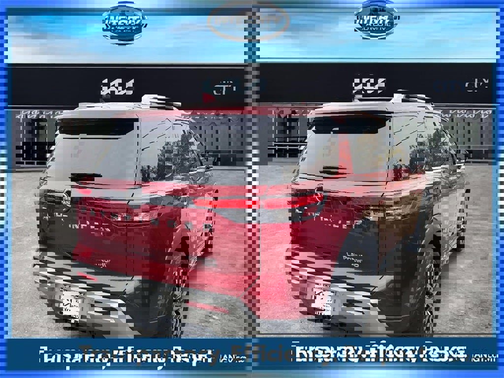 Used 2022 Nissan Pathfinder Platinum w/ Cargo Package image 4