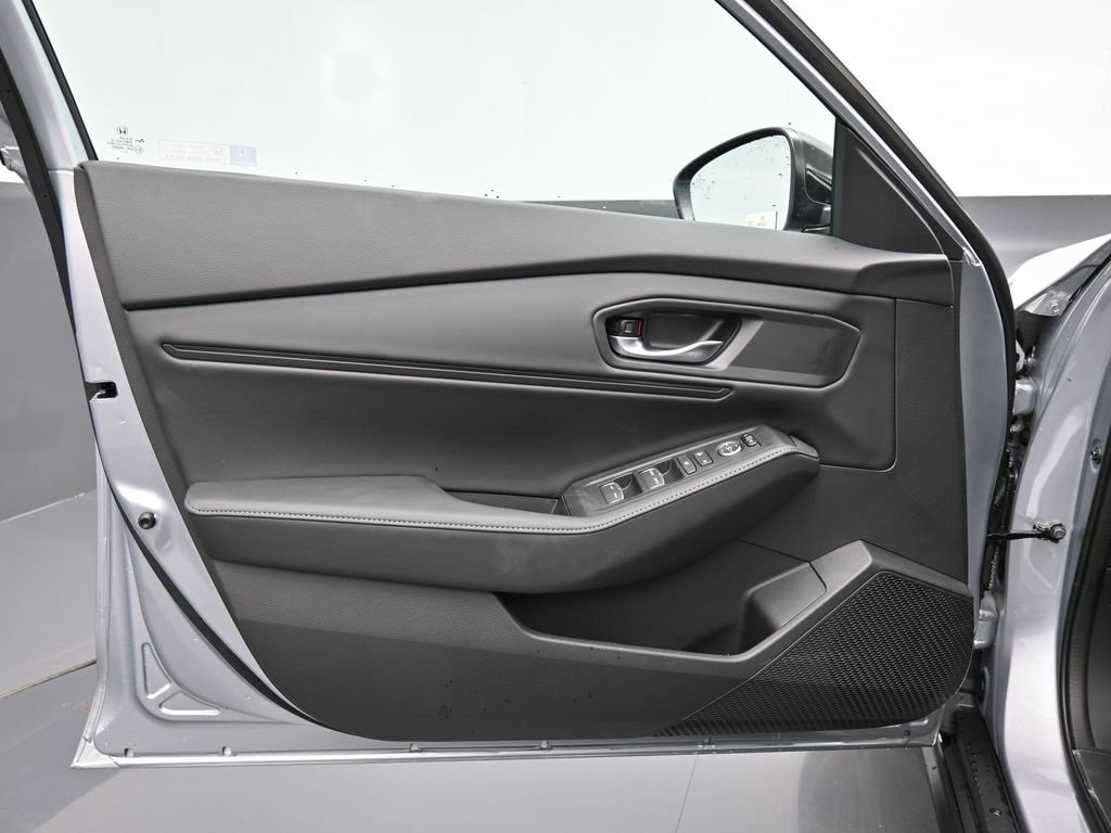 New 2025 Honda Accord Sport image 30