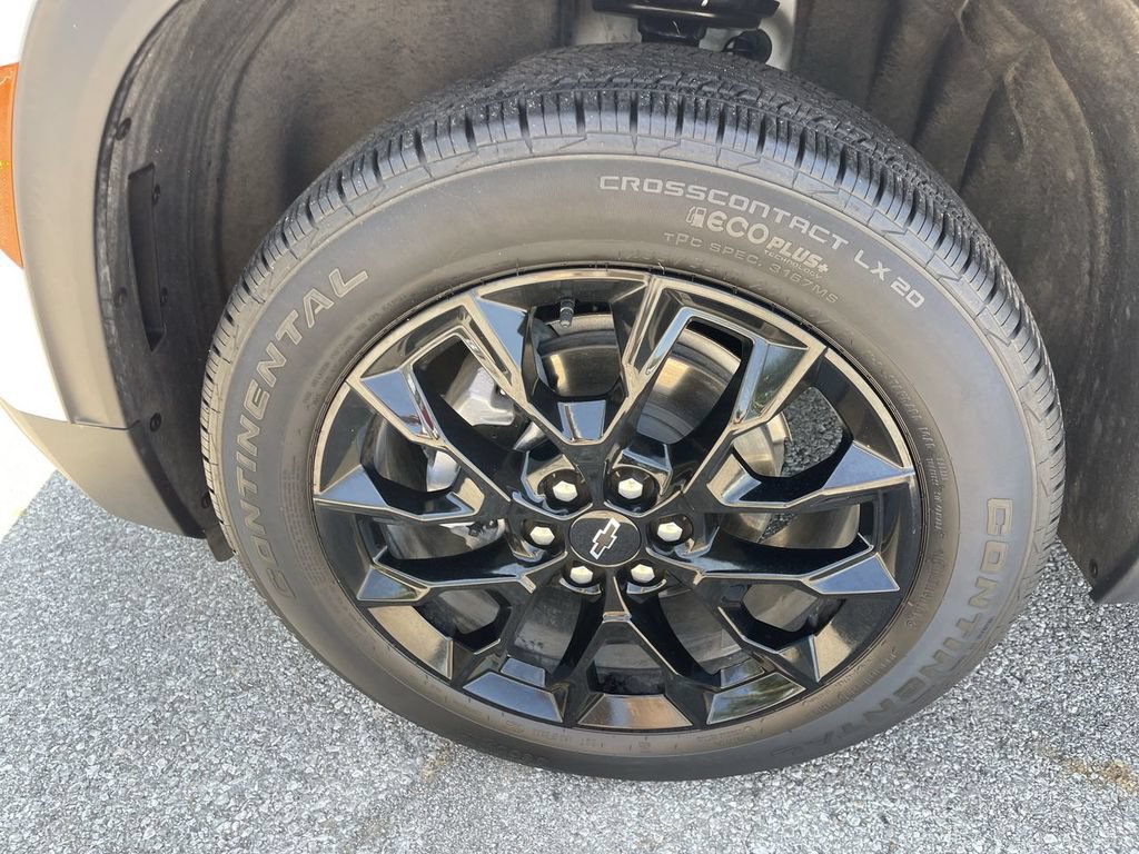 New 2026 Chevrolet Traverse LT w/ Midnight/Sport Edition FWD image 10