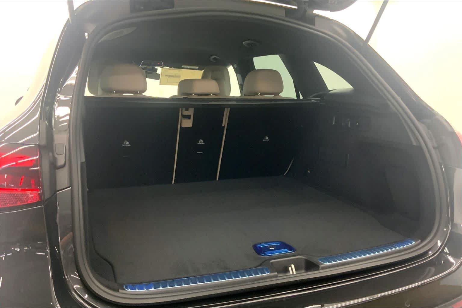 New 2026 Mercedes-Benz GLC 300 image 17