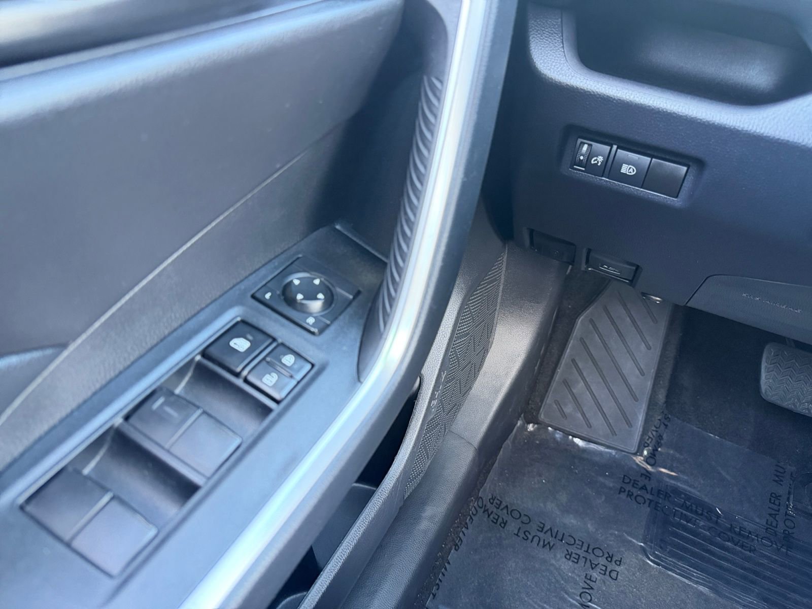 Certified 2024 Toyota RAV4 LE image 21