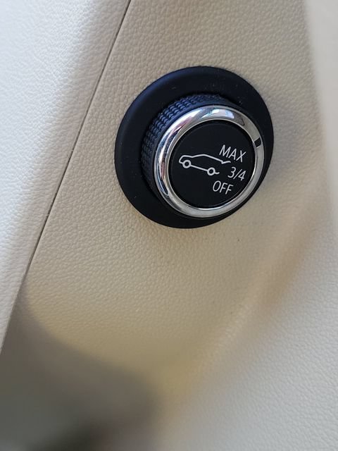 Certified 2019 Cadillac XT5 AWD image 14