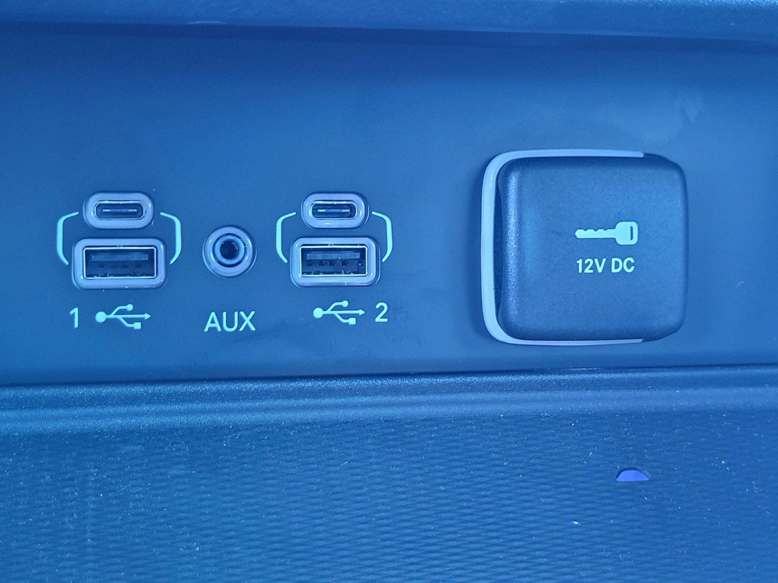 New 2025 Jeep Grand Cherokee Altitude image 19