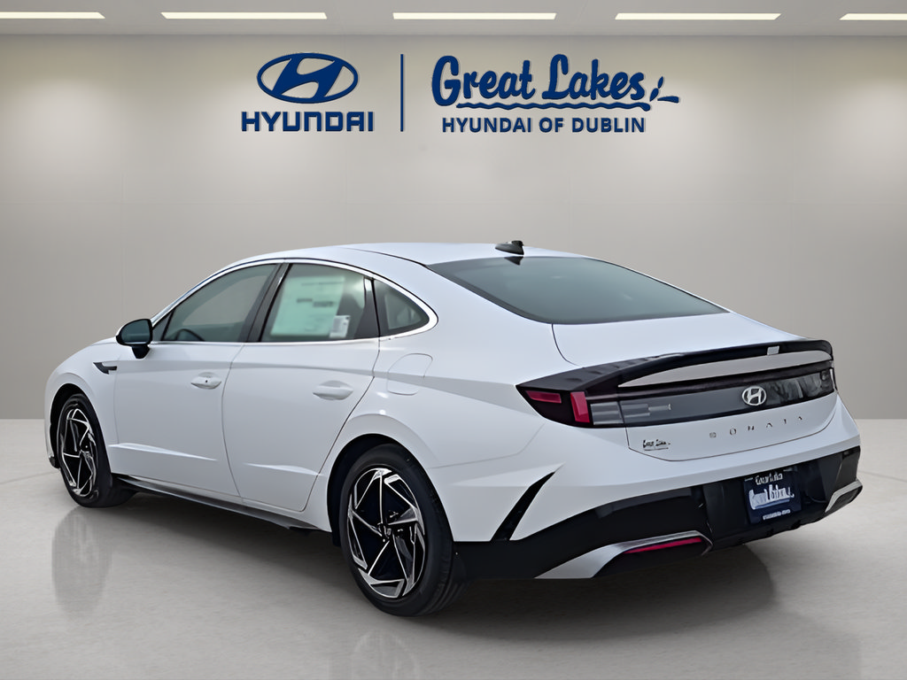 Used 2026 Hyundai Sonata SEL FWD image 3