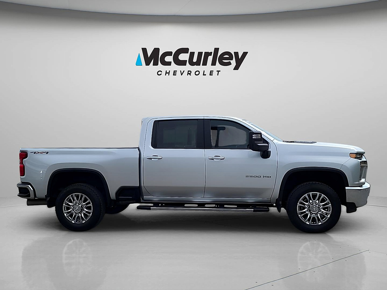 Used 2020 Chevrolet Silverado 2500 LT w/ All Star Edition AWD/4WD image 8