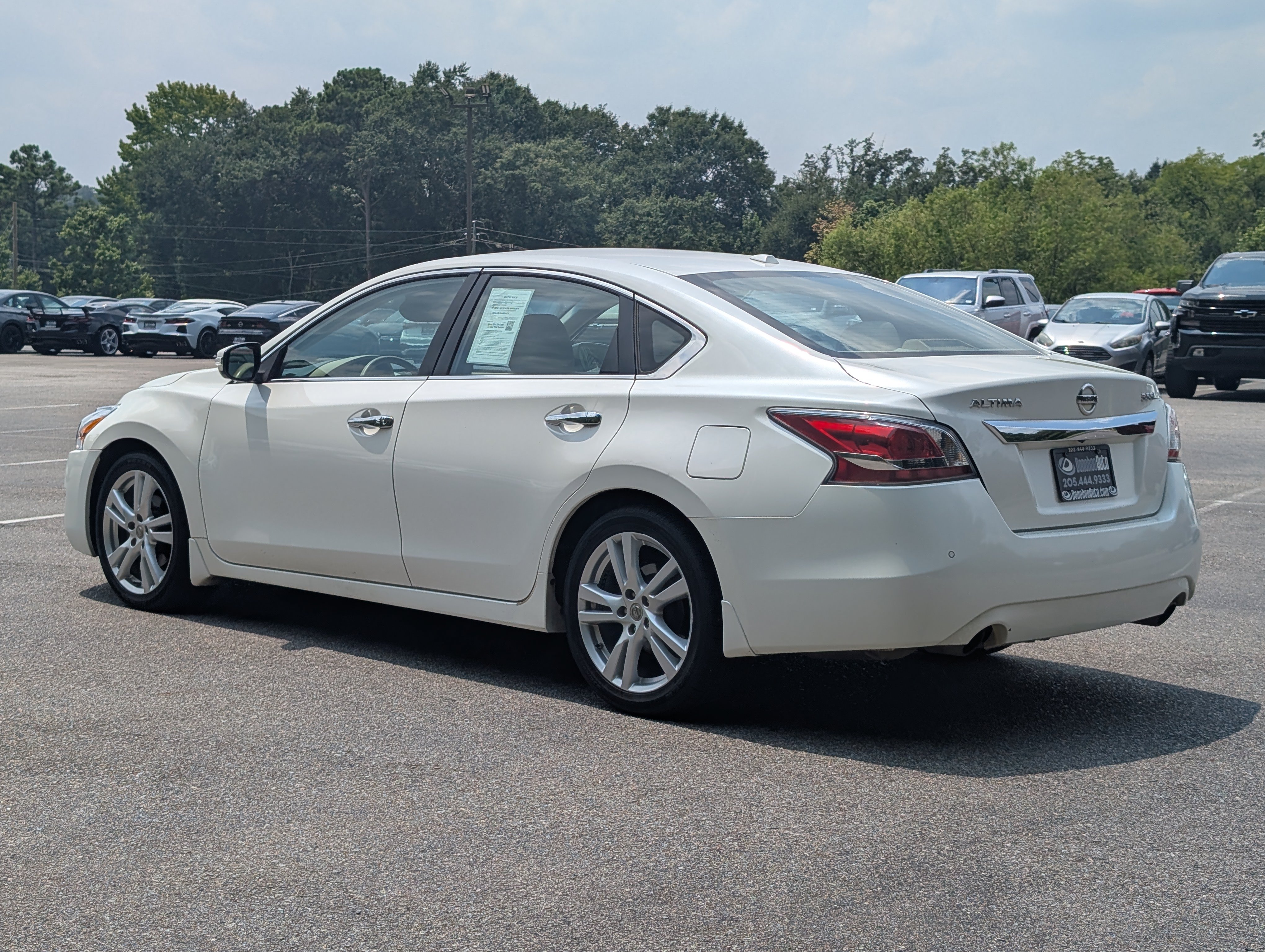 Used 2015 Nissan Altima 3.5 SL FWD image 7