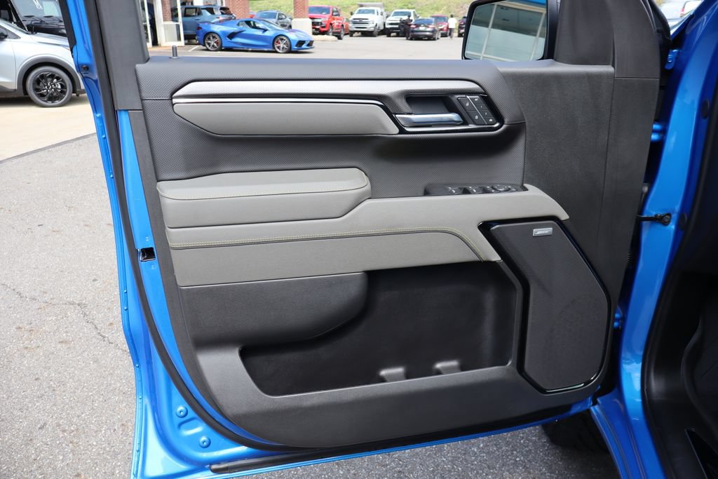 Used 2026 Chevrolet Silverado 1500 ZR2 AWD/4WD image 13