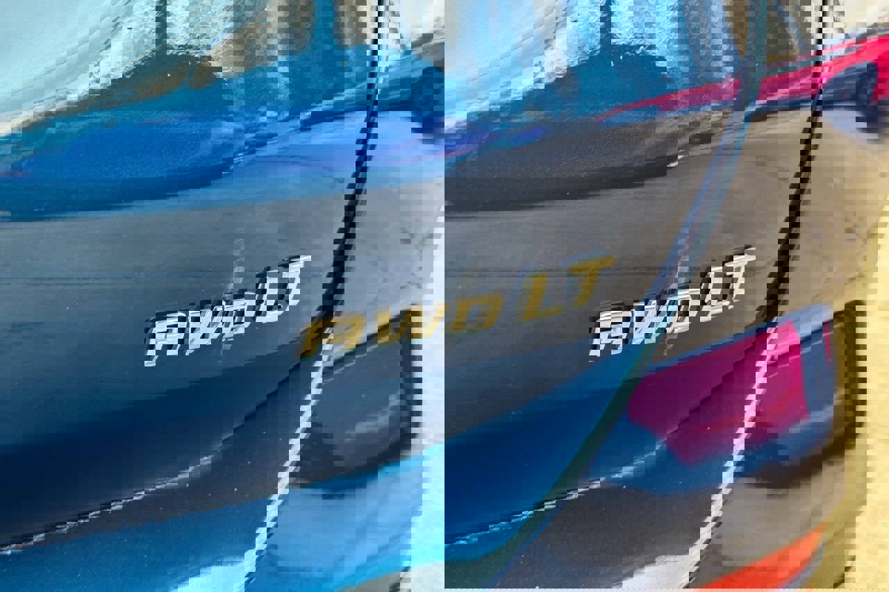 Used 2021 Chevrolet Equinox LT AWD/4WD image 15