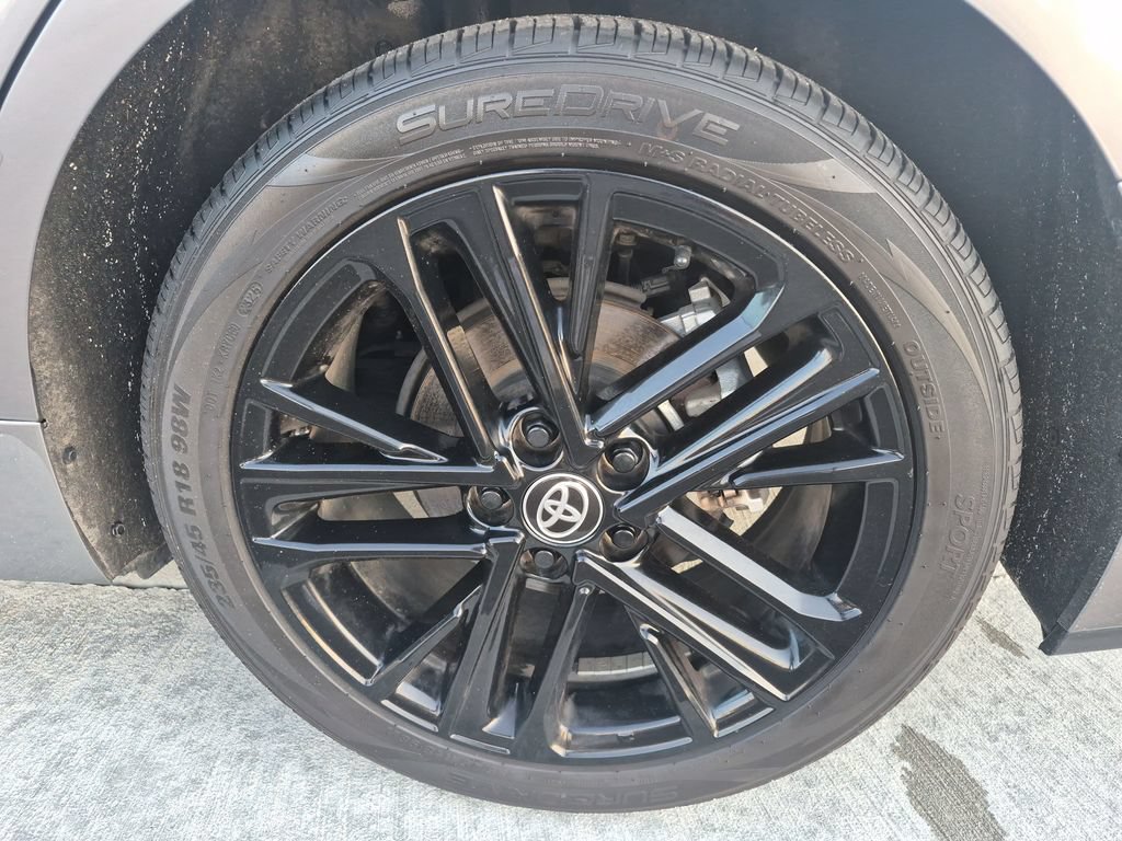Used 2025 Toyota Camry SE FWD image 26