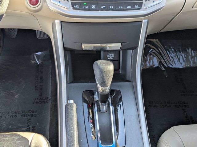 Used 2013 Honda Accord EX image 16