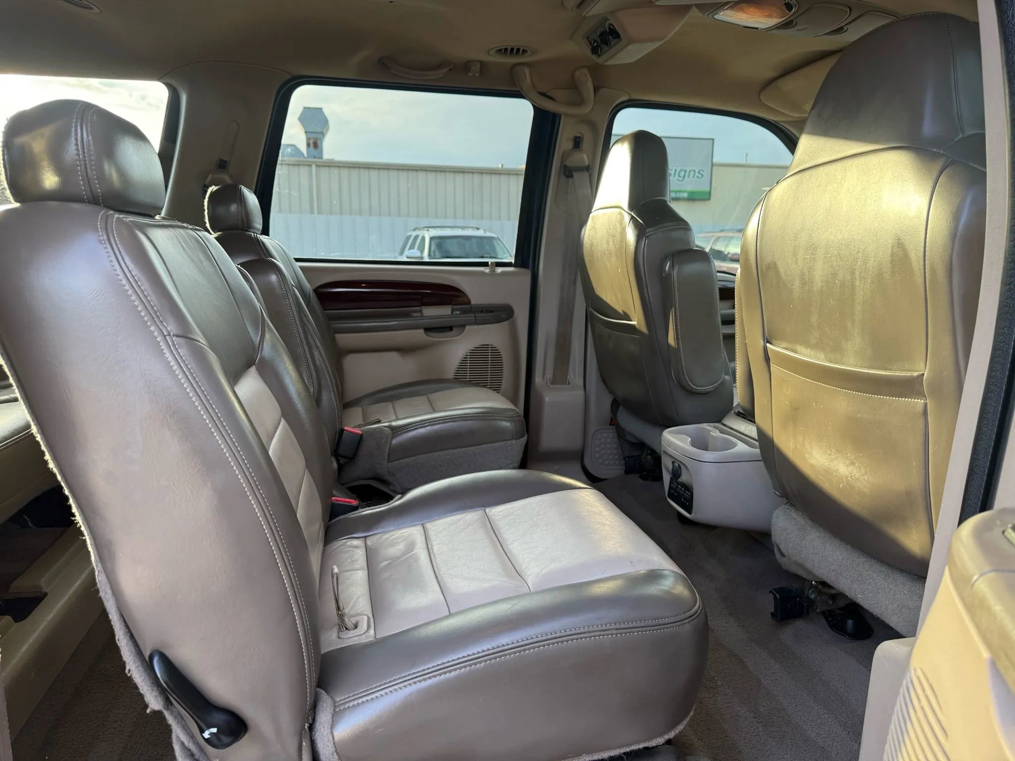 Used 2003 Ford Excursion Eddie Bauer image 14