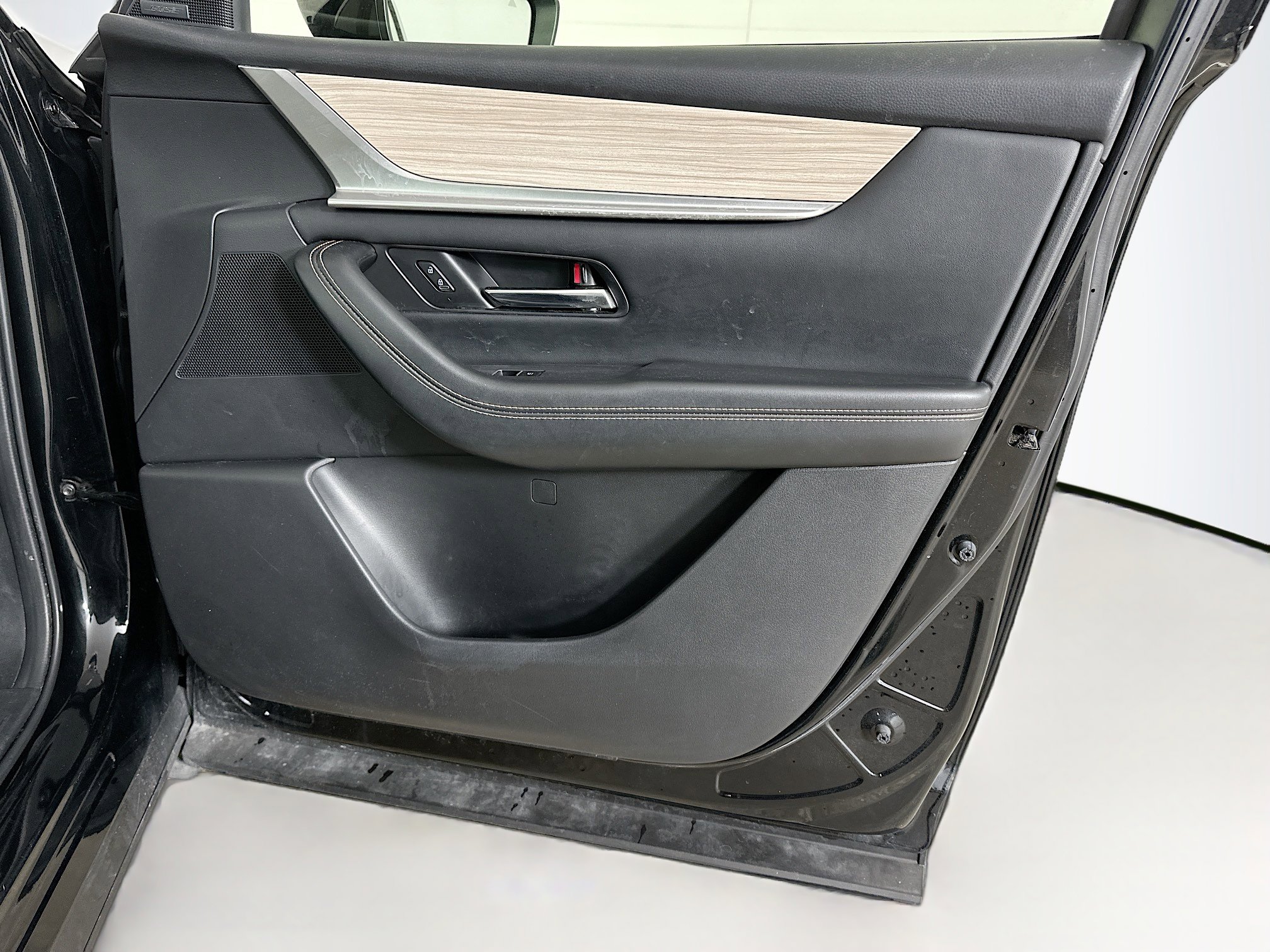 Used 2024 MAZDA CX-90 3.3 Turbo w/ Premium Package image 36