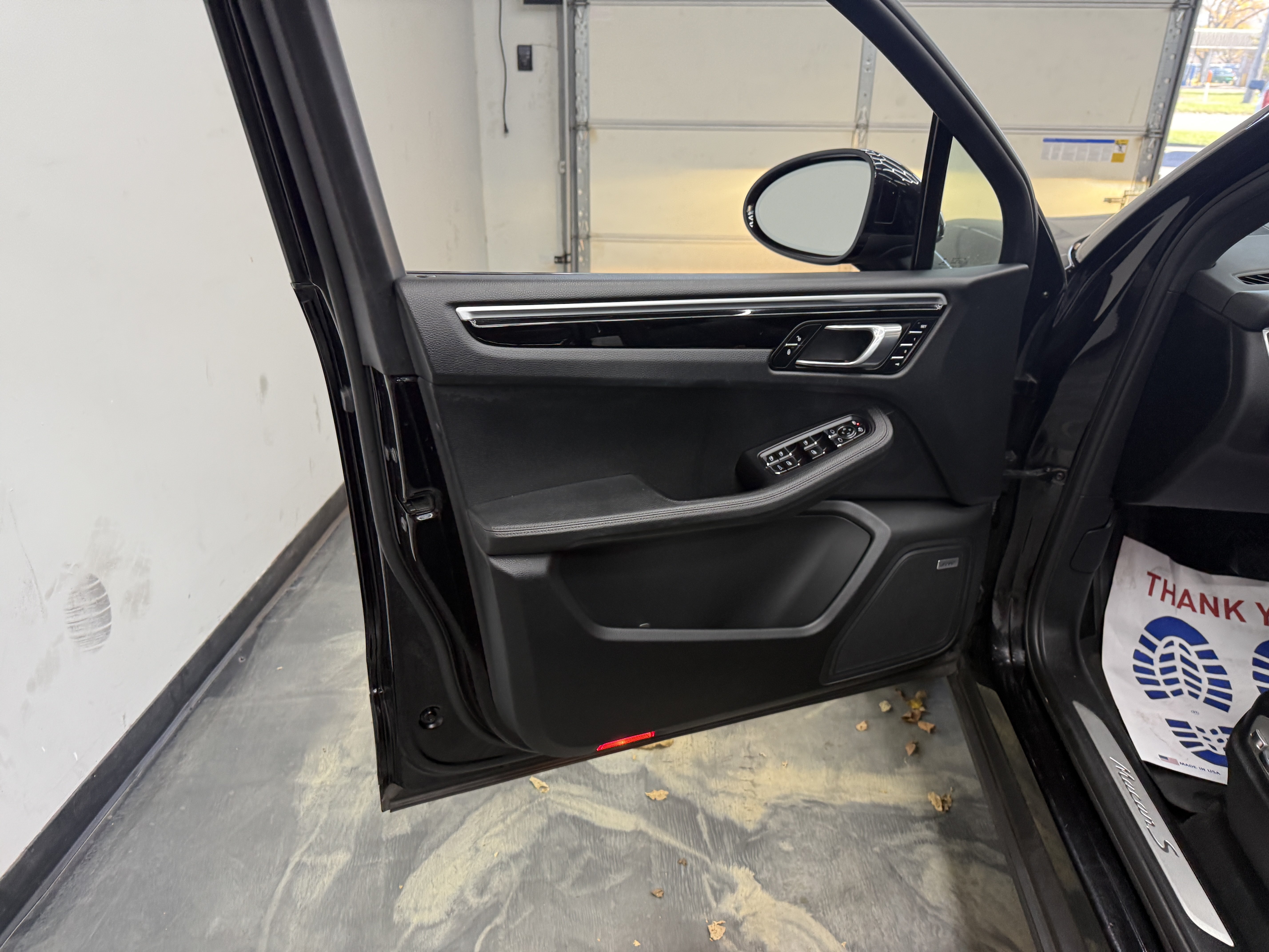 Used 2018 Porsche Macan S AWD/4WD image 9