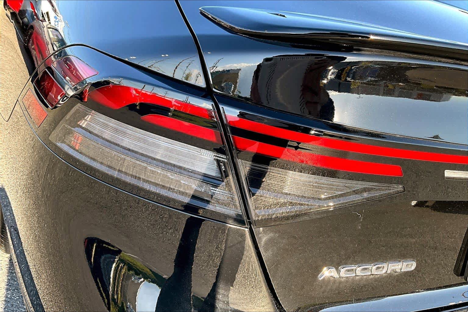 Used 2025 Honda Accord Sport image 29