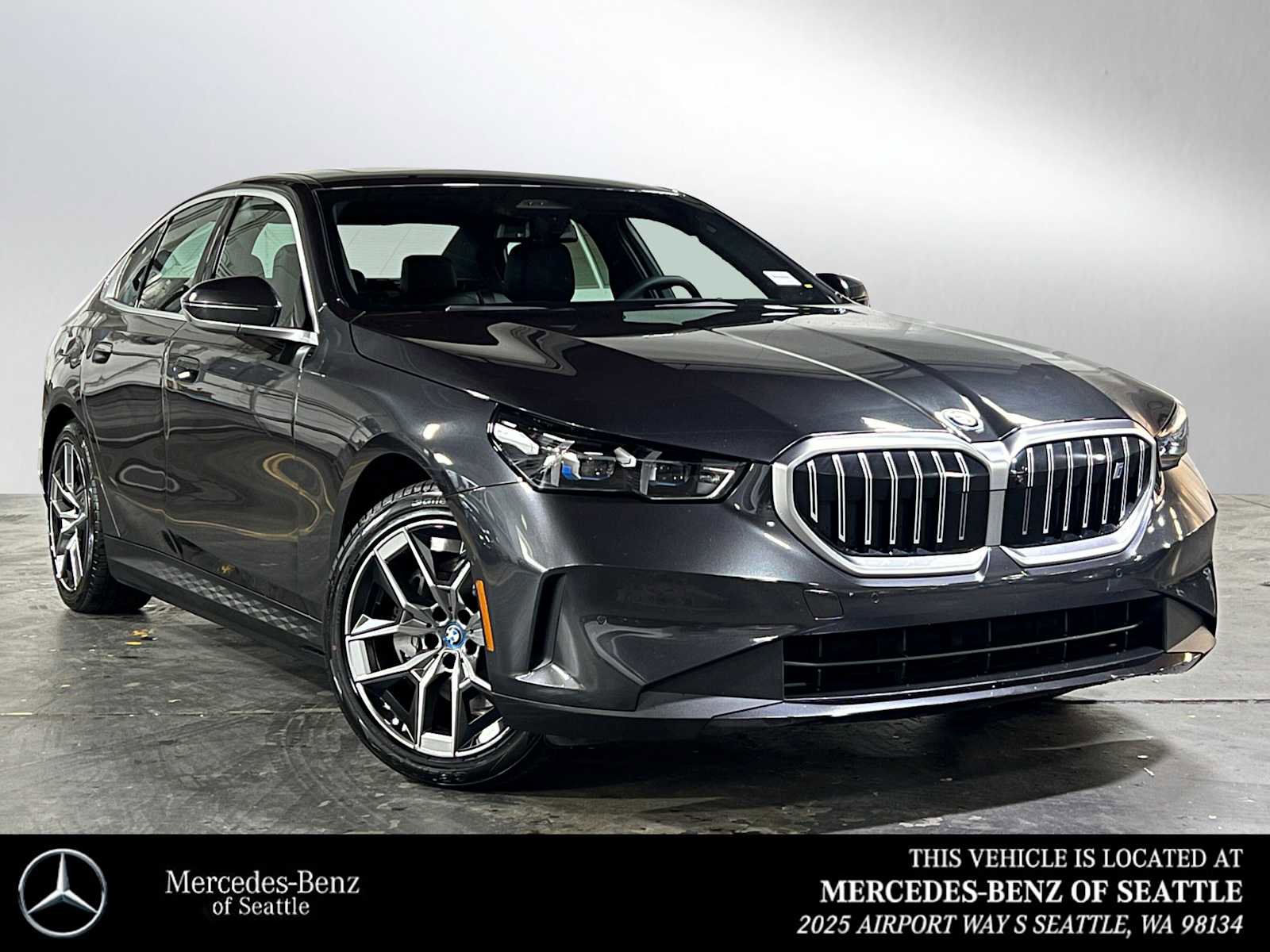 Used 2025 BMW i5 eDrive40i