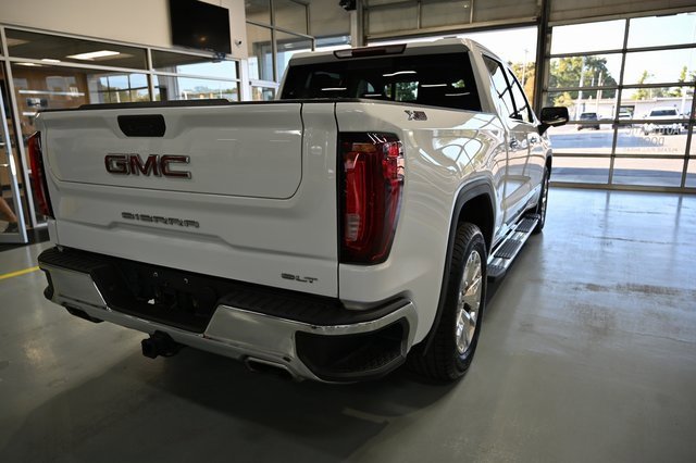 Used 2021 GMC Sierra 1500 SLT w/ SLT Premium Package image 5