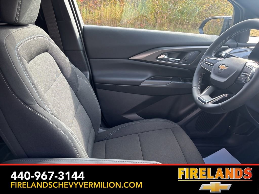 New 2026 Chevrolet Equinox EV LT image 32