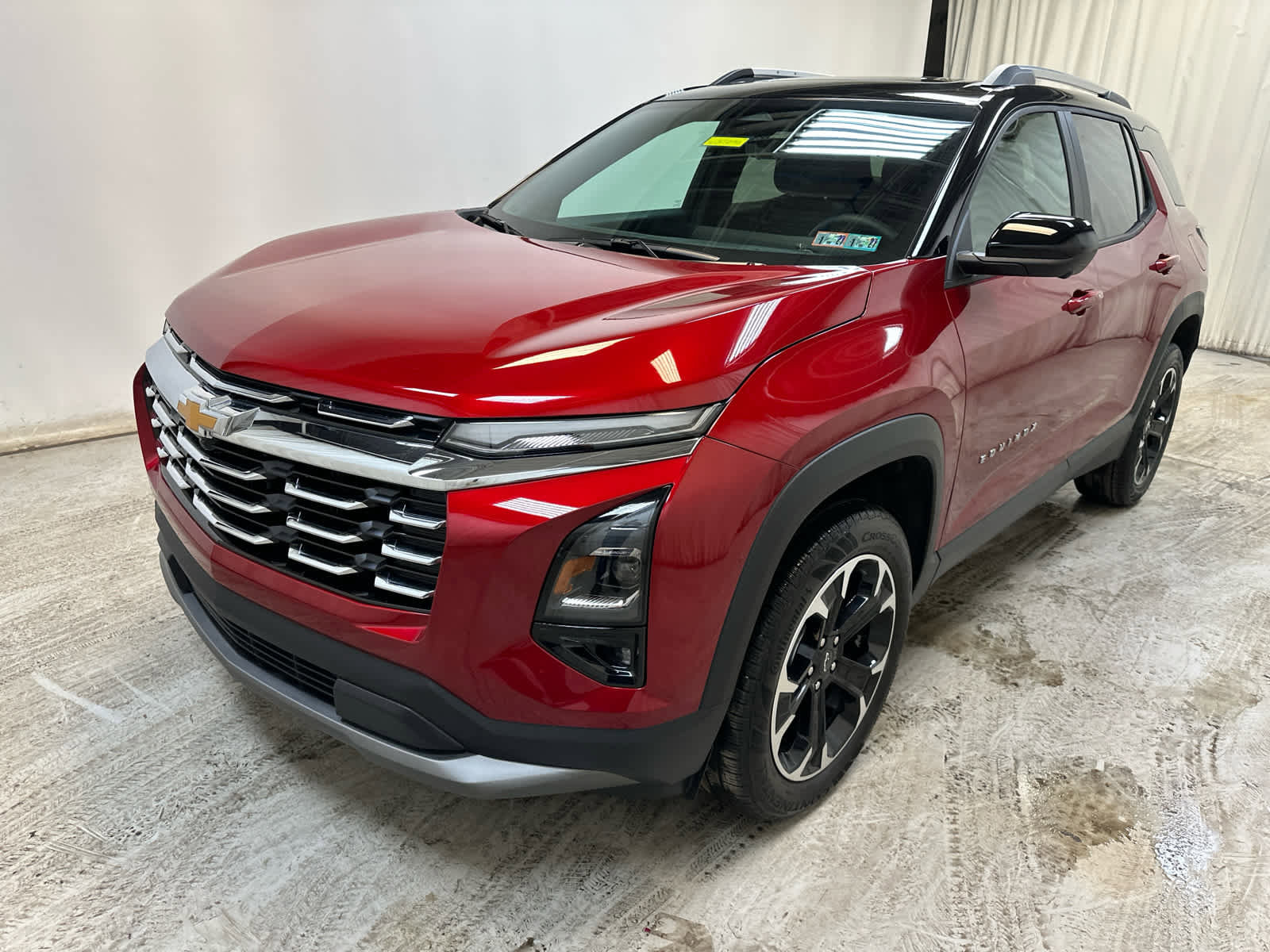 Certified 2025 Chevrolet Equinox LT w/ Convenience Package II image 9