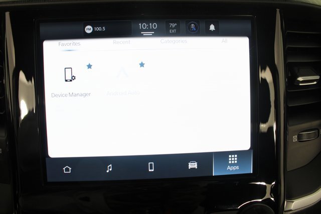 New 2025 RAM 1500 4x4 Crew Cab image 4