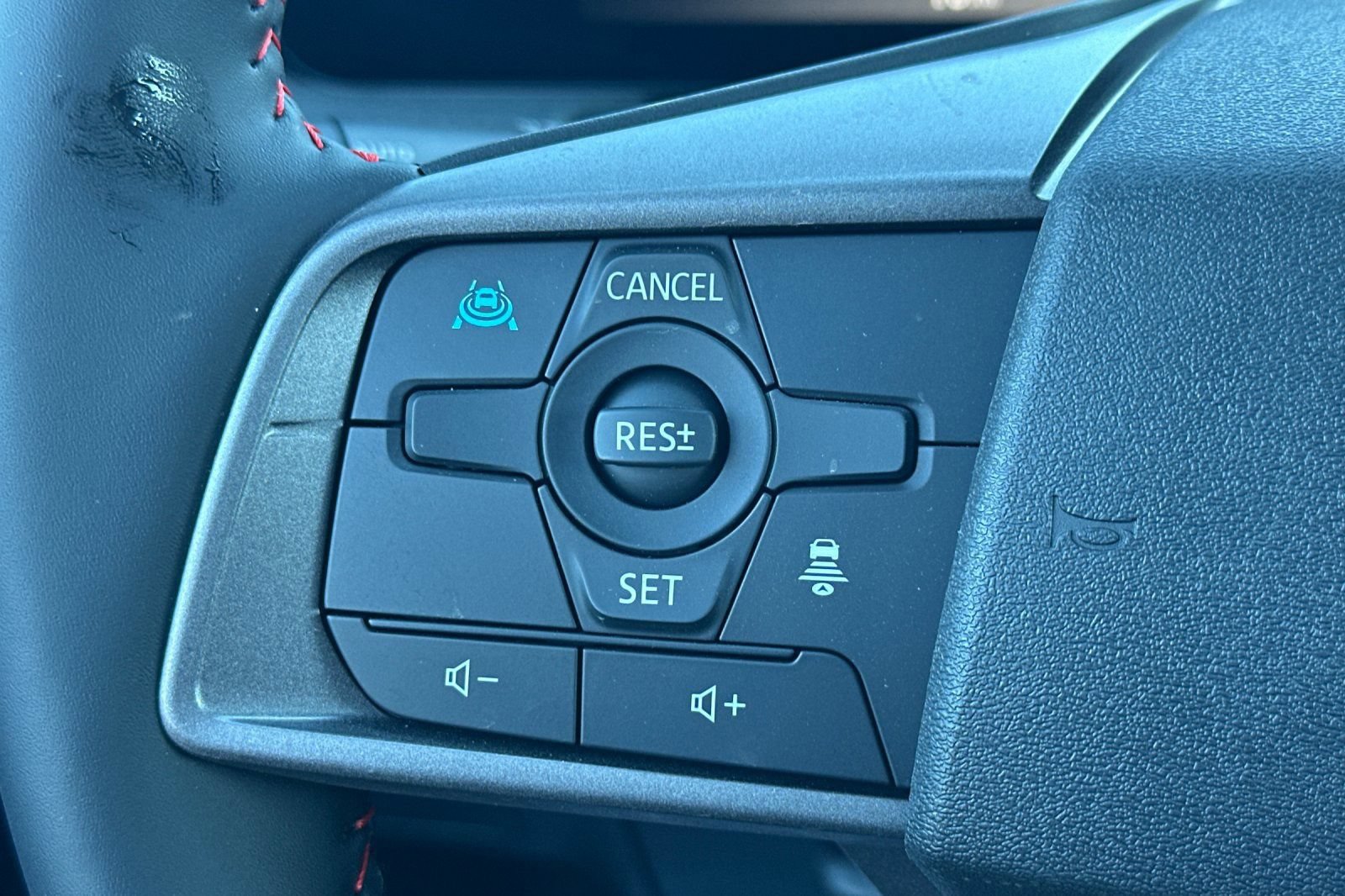 New 2026 Nissan Sentra SR w/ SR Premium Package FWD image 27