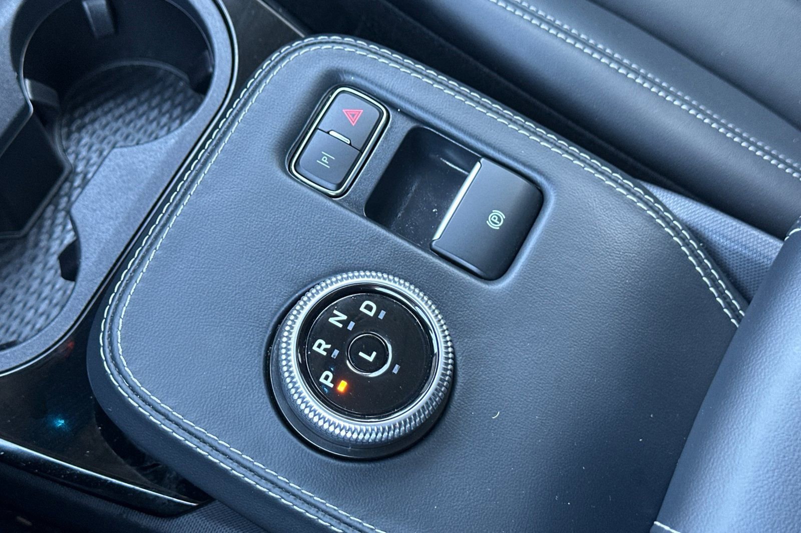 Used 2023 Ford Mustang Mach-E Select image 21