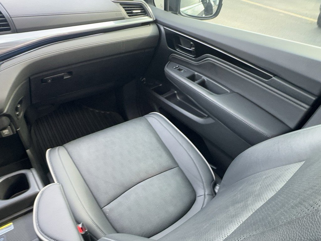 Used 2024 Honda Odyssey Elite image 19
