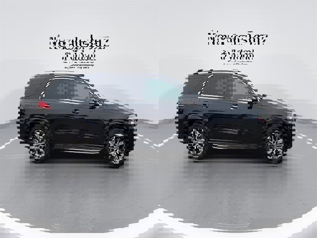 Used 2022 Mercedes-Benz GLE 350 4MATIC w/ Premium Package image 9