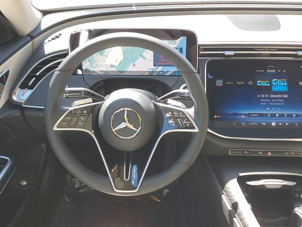 Used 2025 Mercedes-Benz E 350 4MATIC Sedan image 18