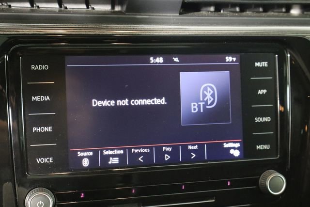 Used 2020 Volkswagen Passat 2.0T R-Line FWD image 32