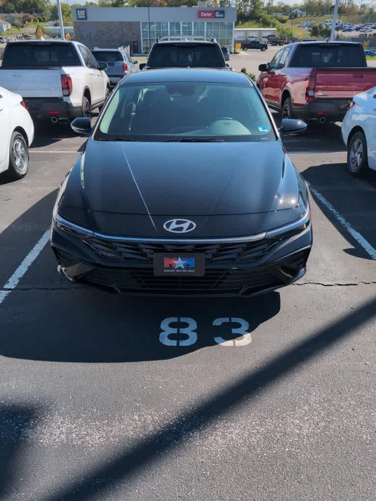 New 2026 Hyundai Elantra SE FWD image 11