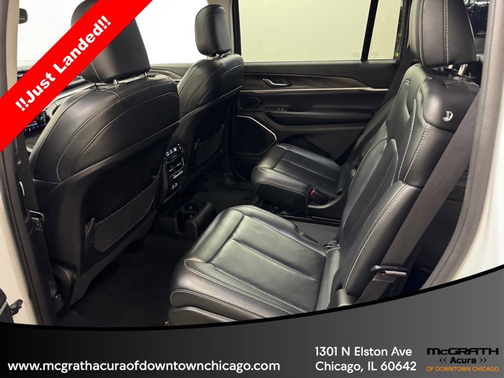 Used 2022 Jeep Grand Cherokee L Limited image 31