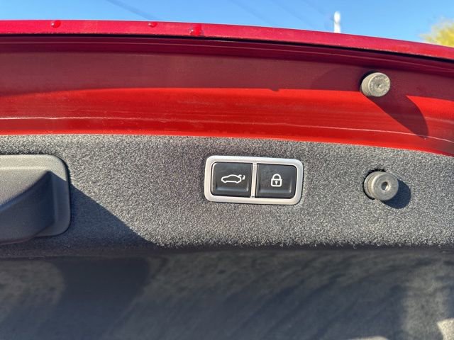 Used 2023 Genesis G70 3.3T w/ Sport Prestige Package image 25