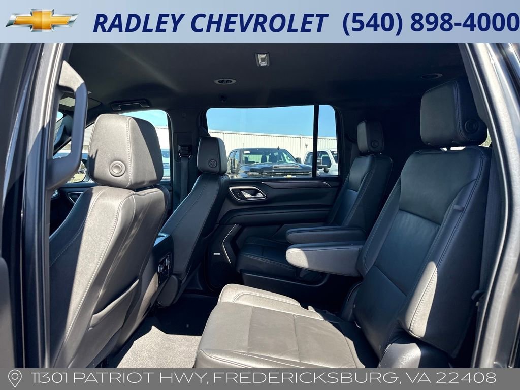 Used 2021 Chevrolet Suburban Z71 image 12