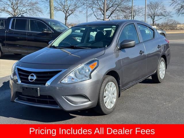 Used 2019 Nissan Versa S FWD image 7