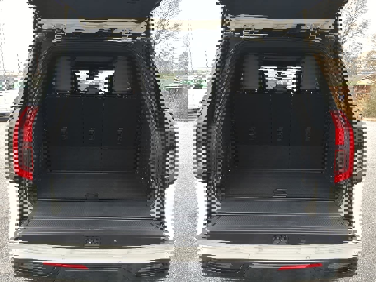 New 2026 Ford Expedition Platinum w/ Stealth Appearance Package image 11