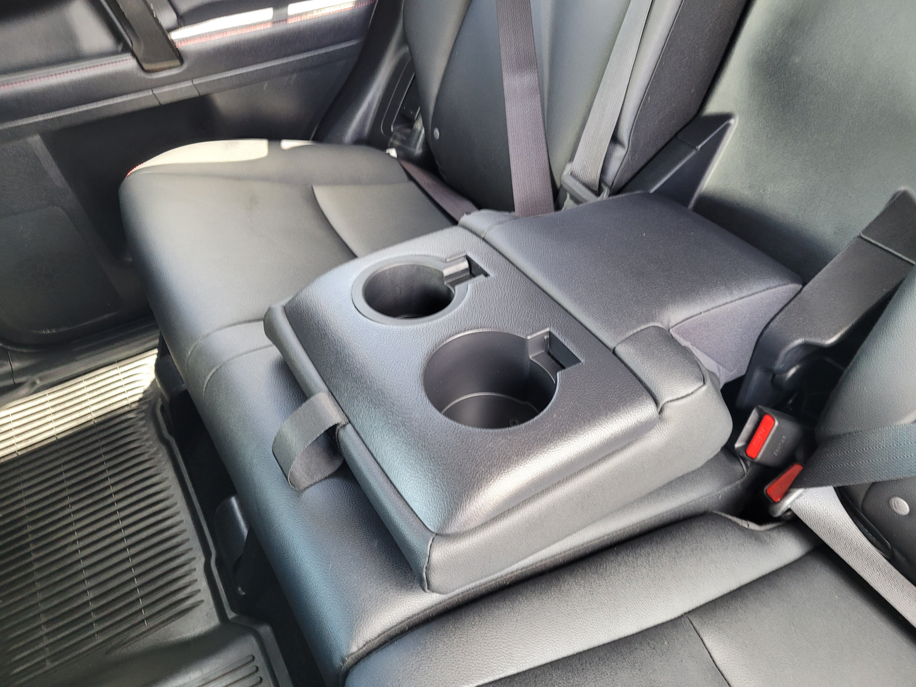 Used 2019 Toyota 4Runner TRD Off-Road Premium AWD/4WD image 17