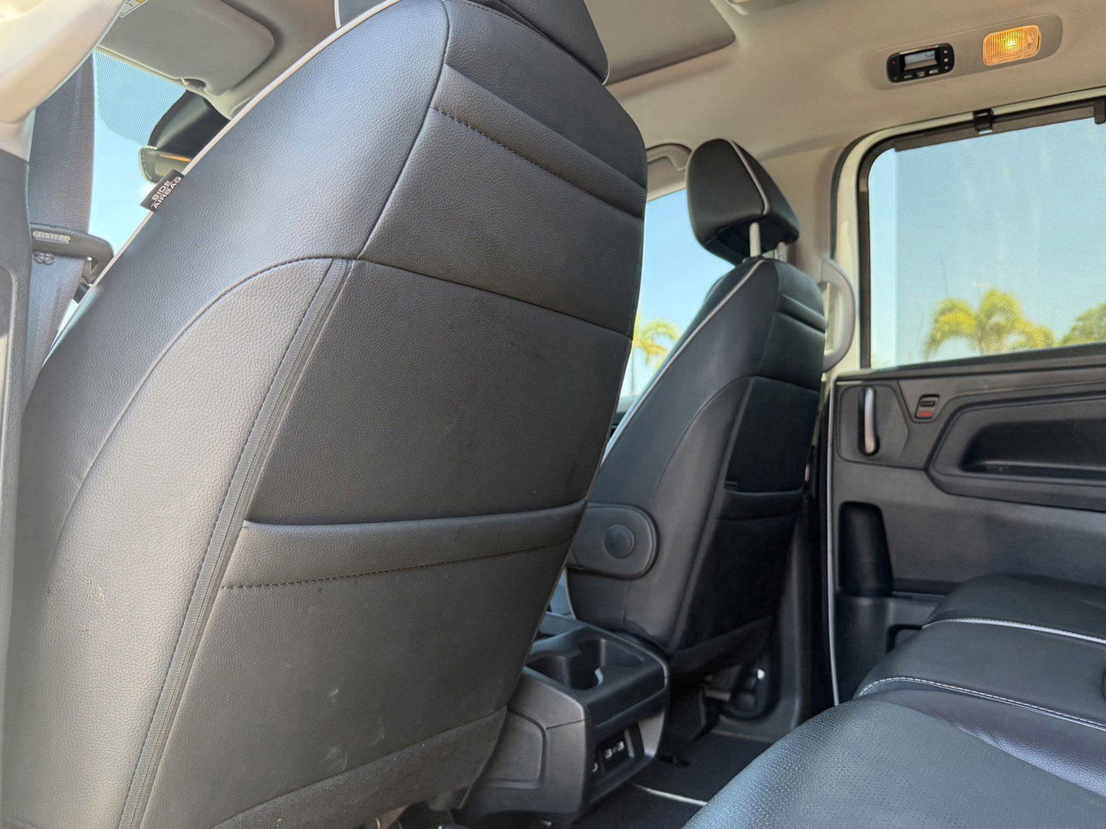 Used 2022 Honda Odyssey Elite image 11