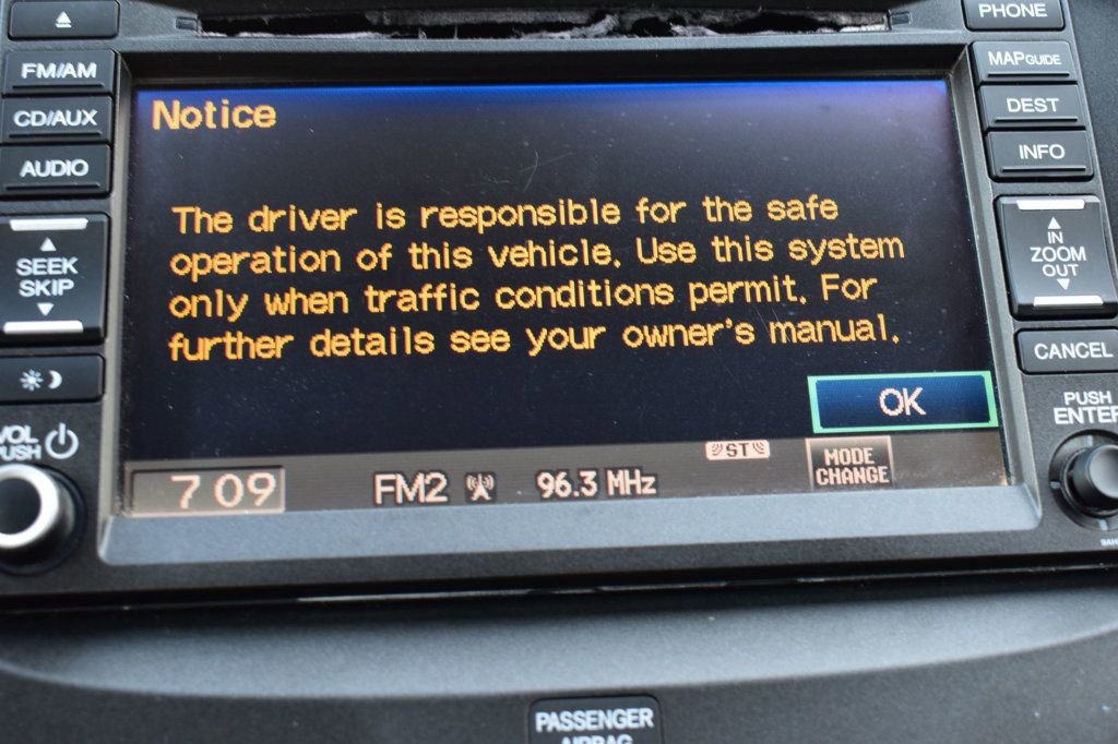 Used 2013 Honda Fit Sport image 29