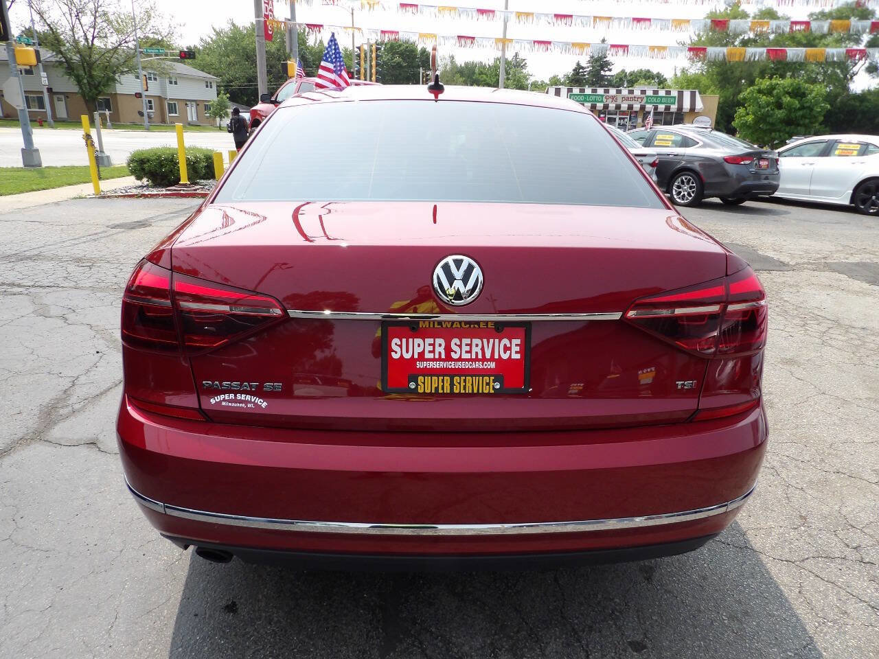 Used 2018 Volkswagen Passat 2.0T SE image 4