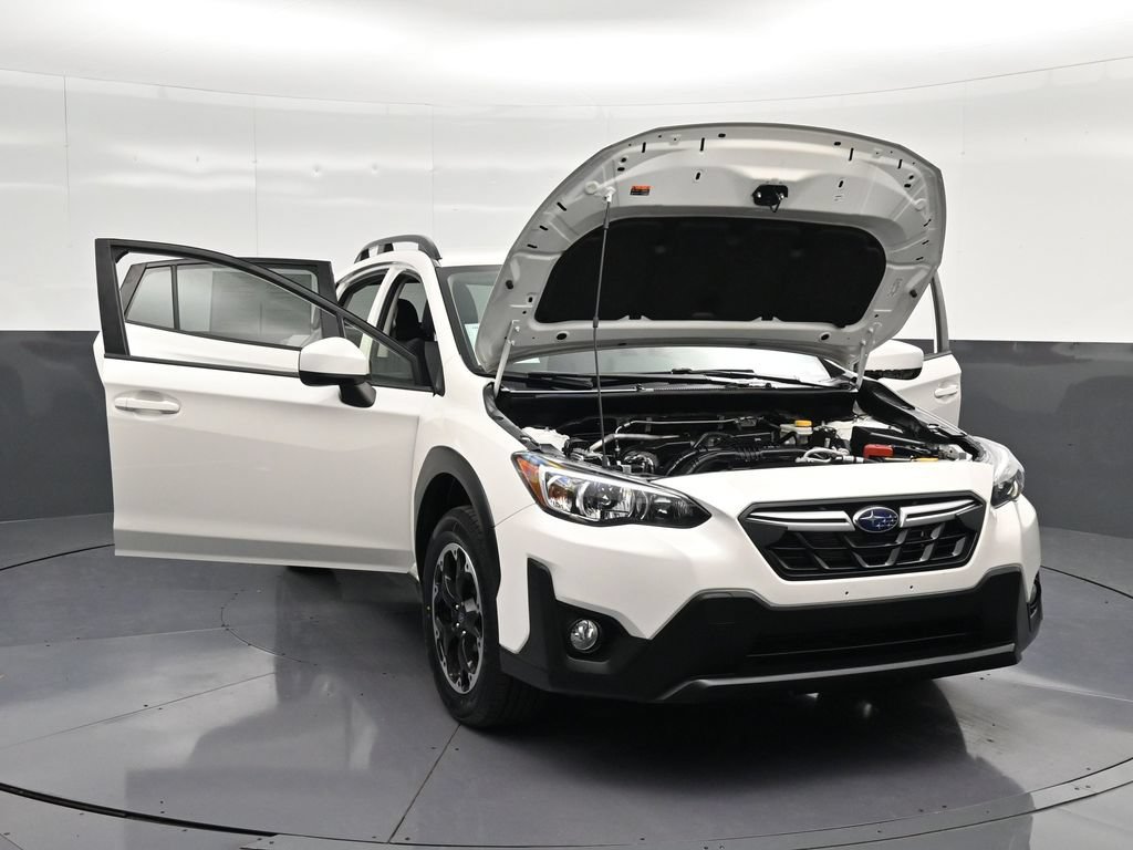 Used 2023 Subaru Crosstrek 2.0i Premium AWD/4WD image 32