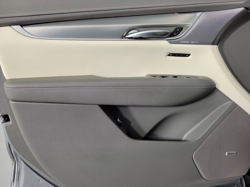 Certified 2024 Cadillac XT5 Premium Luxury FWD image 19