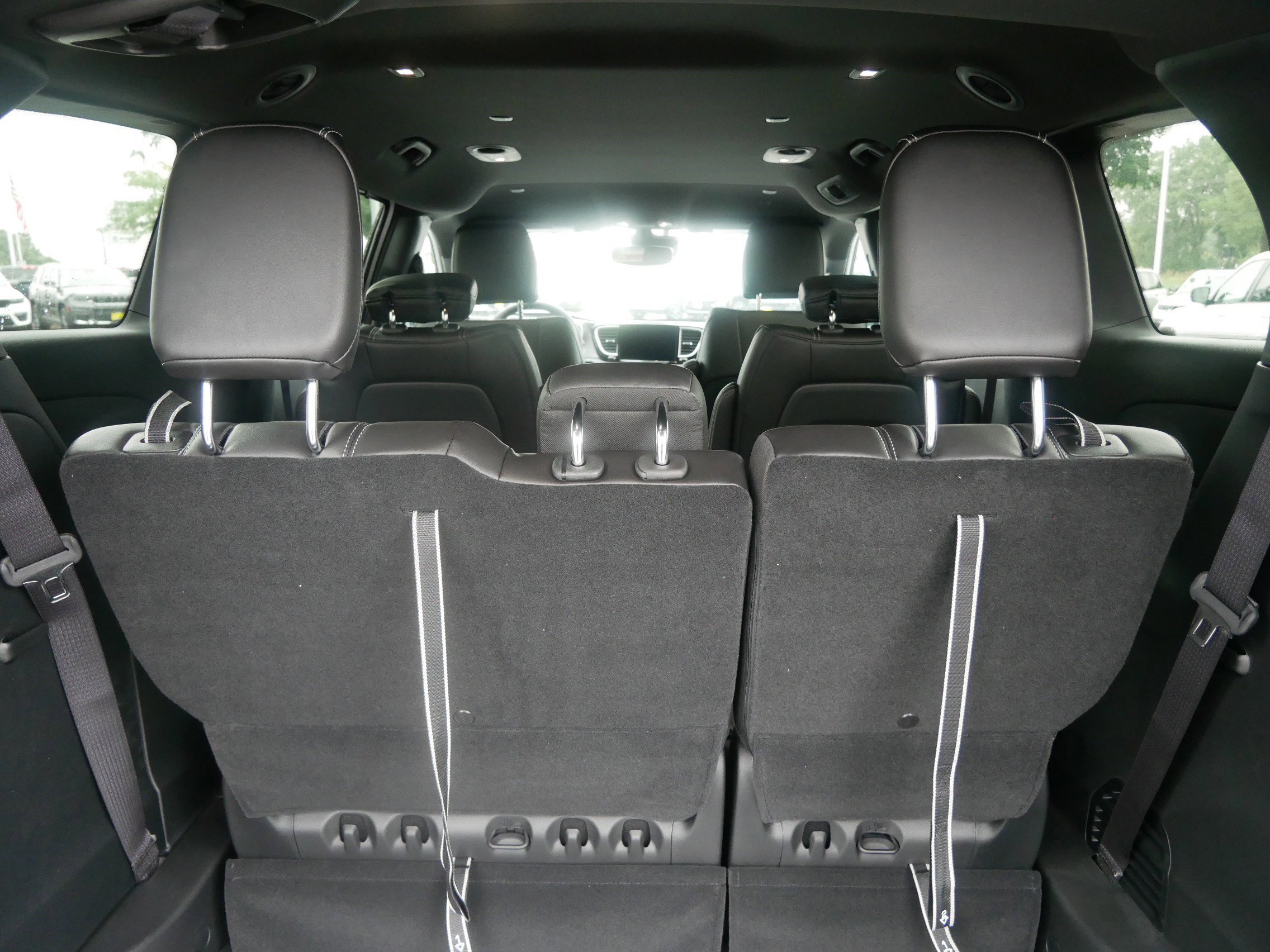 New 2026 Chrysler Pacifica Select FWD image 11