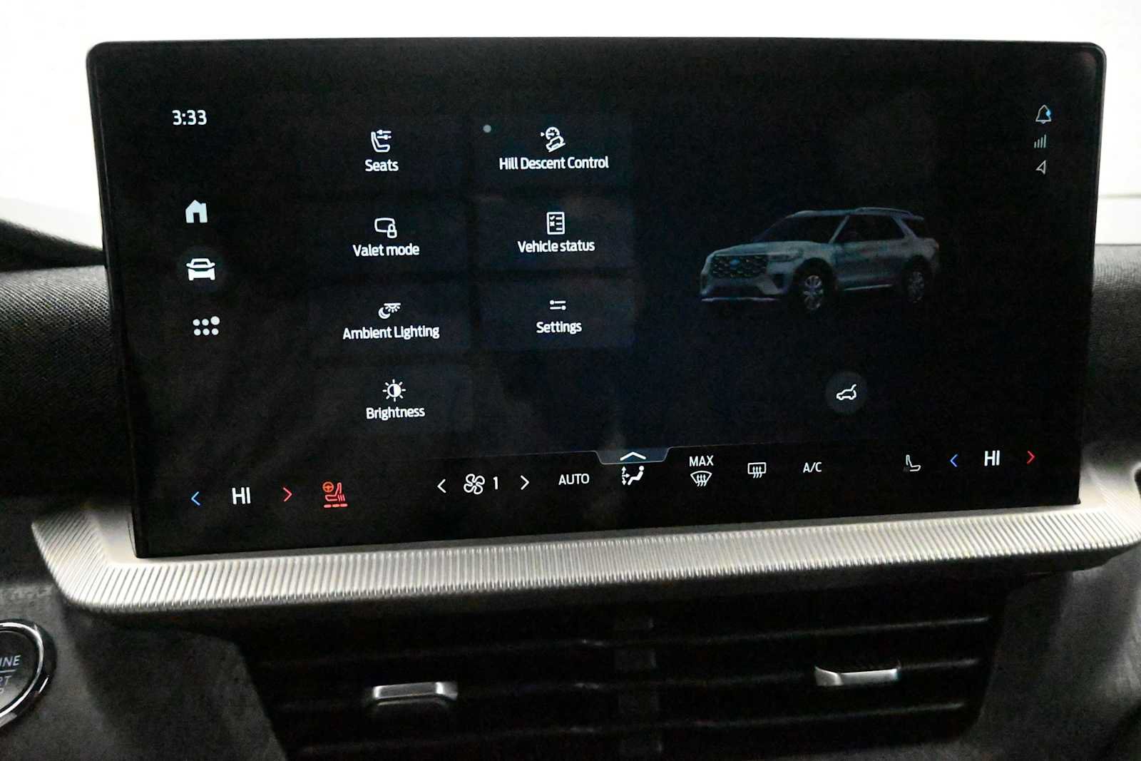 Used 2025 Ford Explorer Platinum RWD image 16
