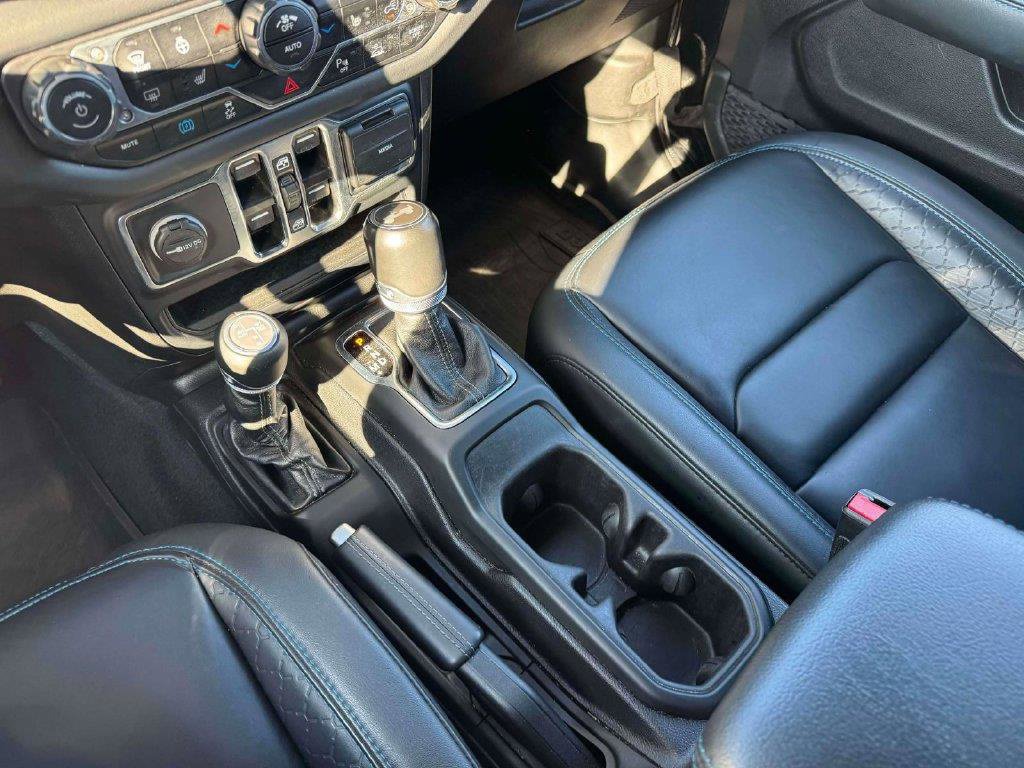 Used 2024 Jeep Wrangler High Altitude AWD/4WD image 33