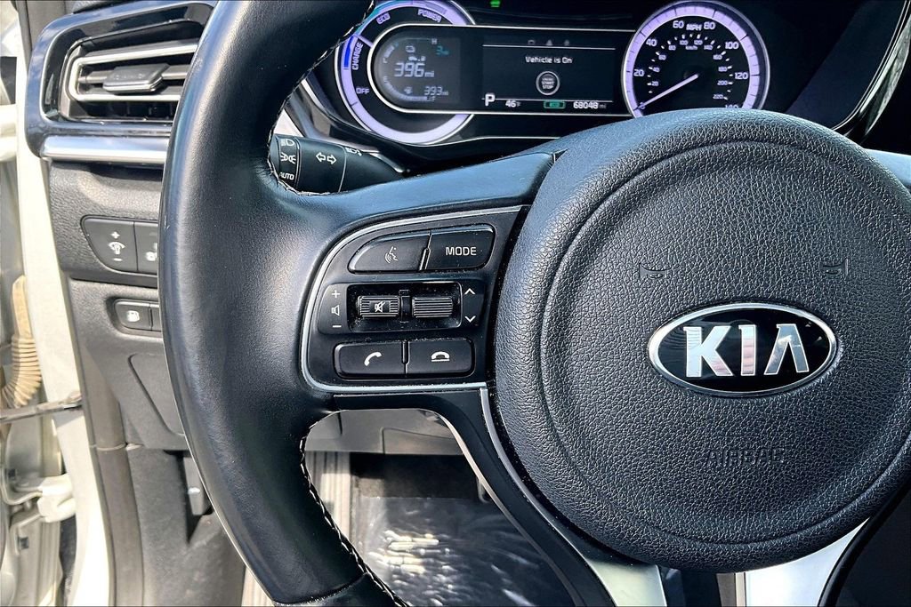 Used 2020 Kia Niro LXS image 11