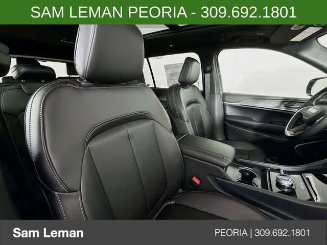 New 2026 Jeep Grand Cherokee L Limited image 30